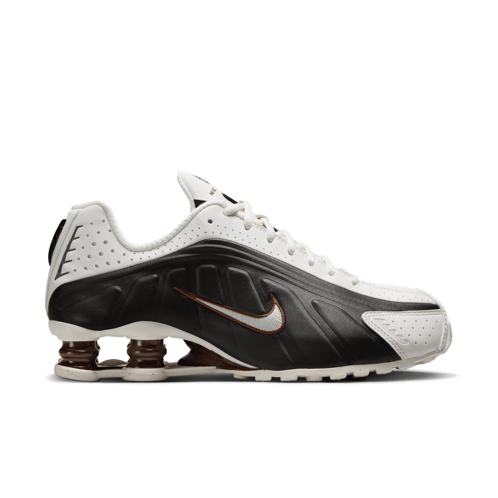 Shox R4 'Sail Fauna Brown'
