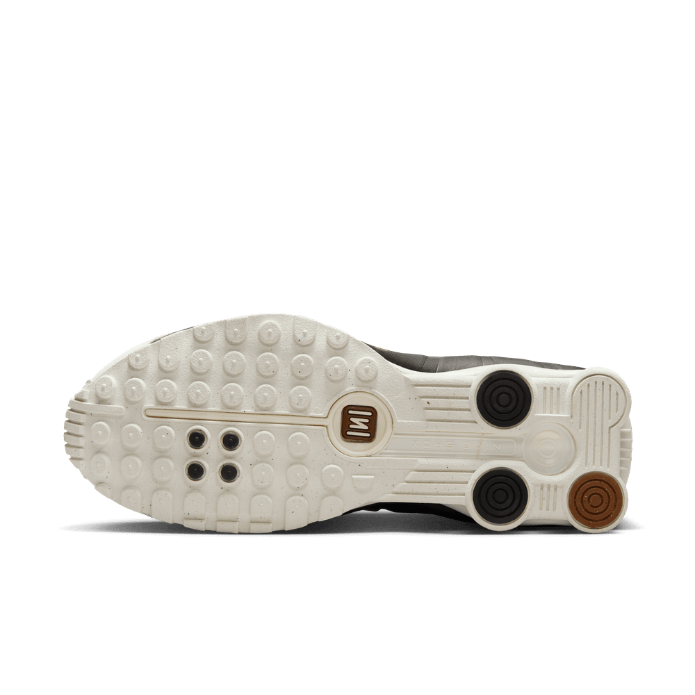 Shox R4 'Sail Fauna Brown'